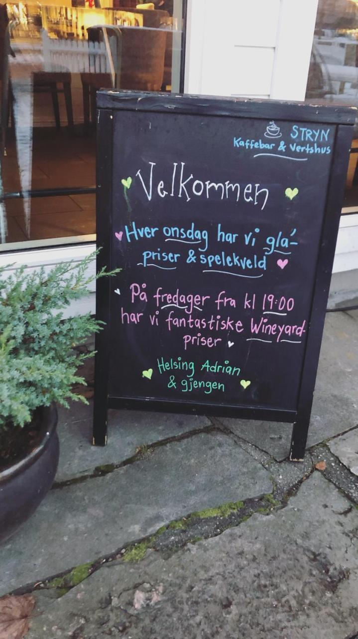 Stryn Kaffebar&Vertshus Exterior foto